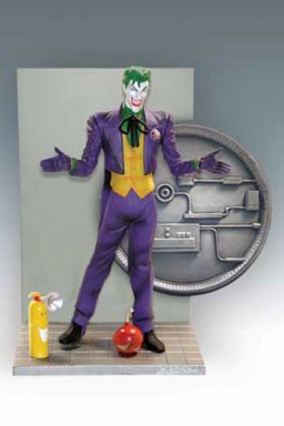 Joker (Wave 1), Batman, Yamato, Pre-Painted
